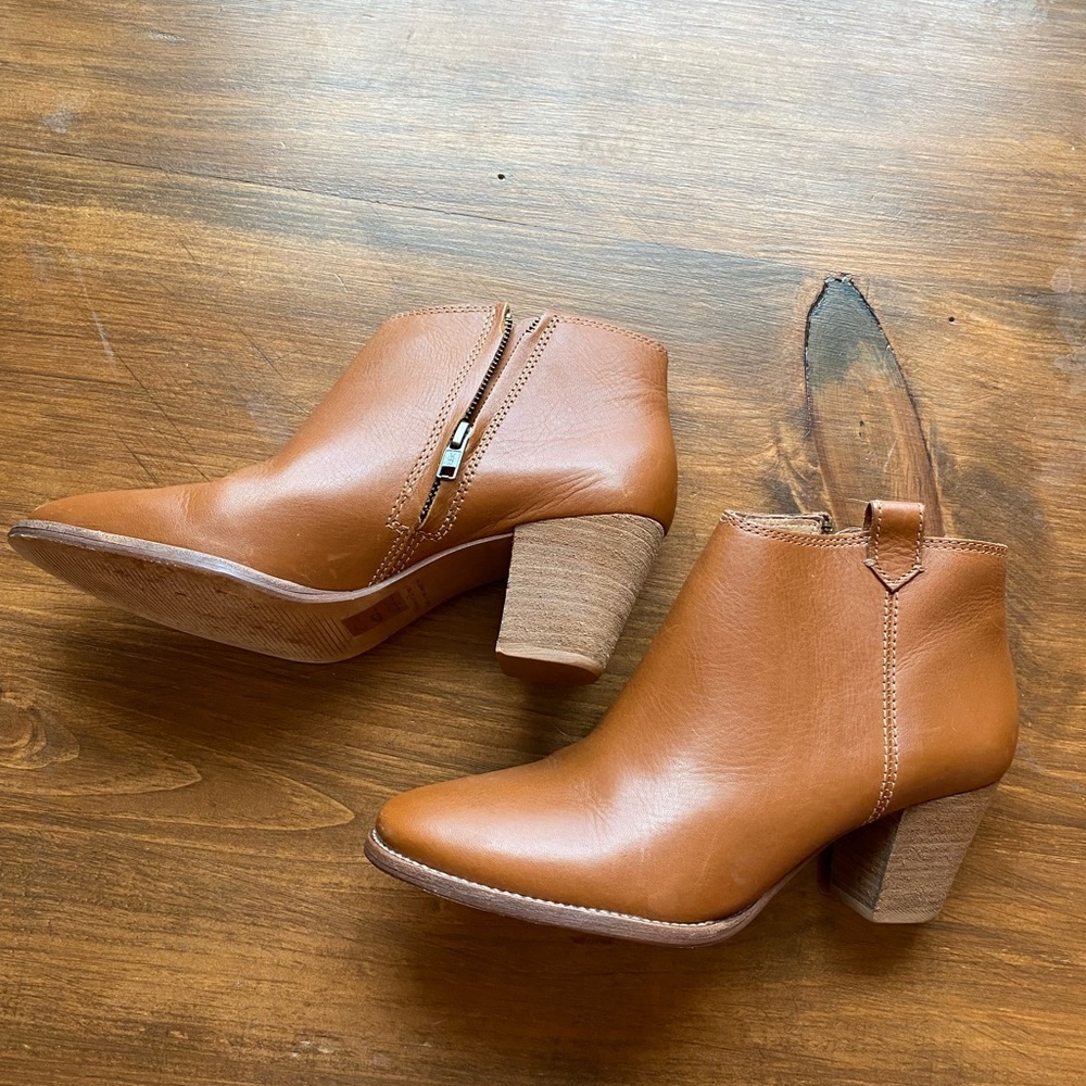 Madewell Brown Leather Billie Ankle Boots size 8